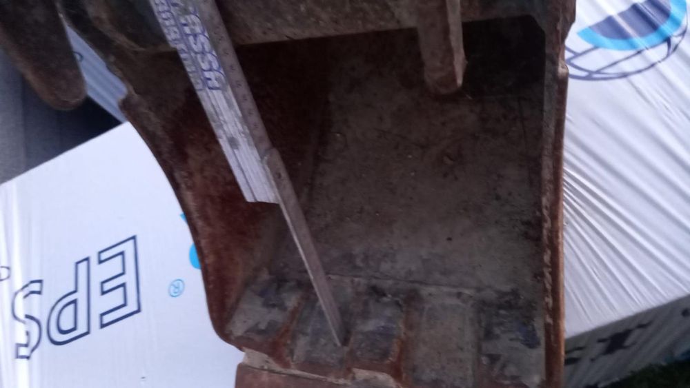 Vand cupă escavator