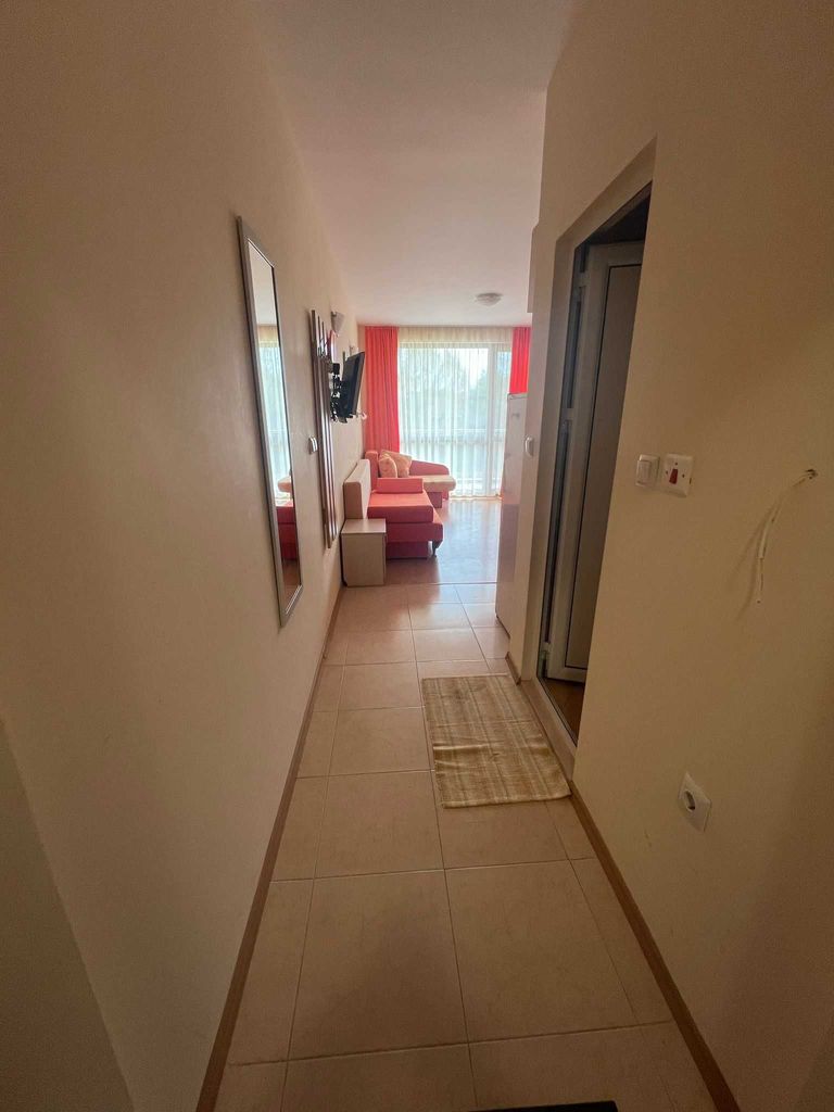 Продава се Едностаен апартамент в к.к. Слънчев бряг - 40 кв.м за 1100 €/кв.м - Снимка #7