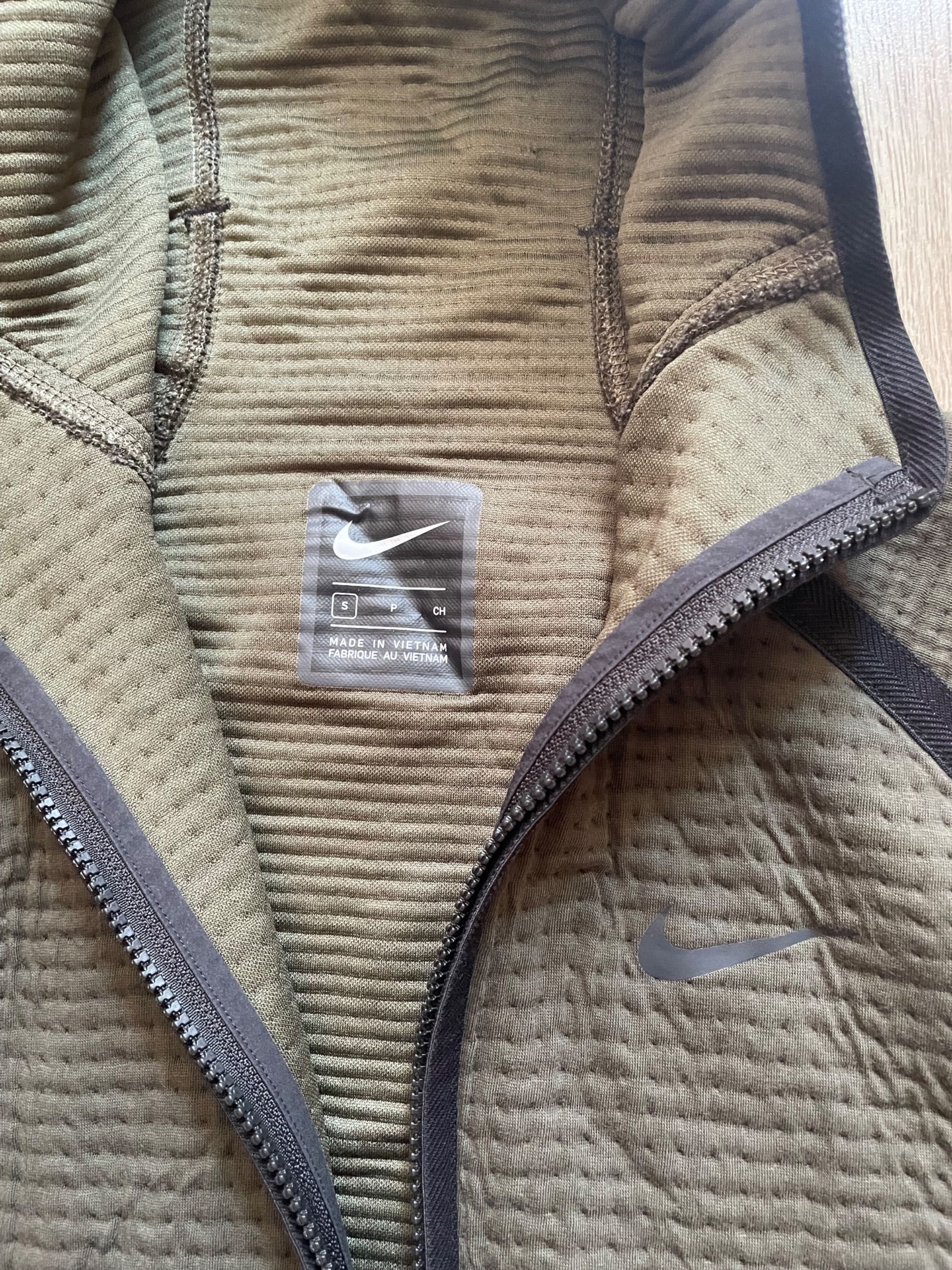 Nike  мъжко яке анорак шорти