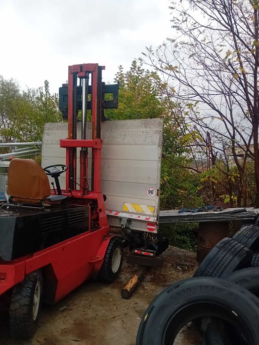 Продавам падащ борд от камион