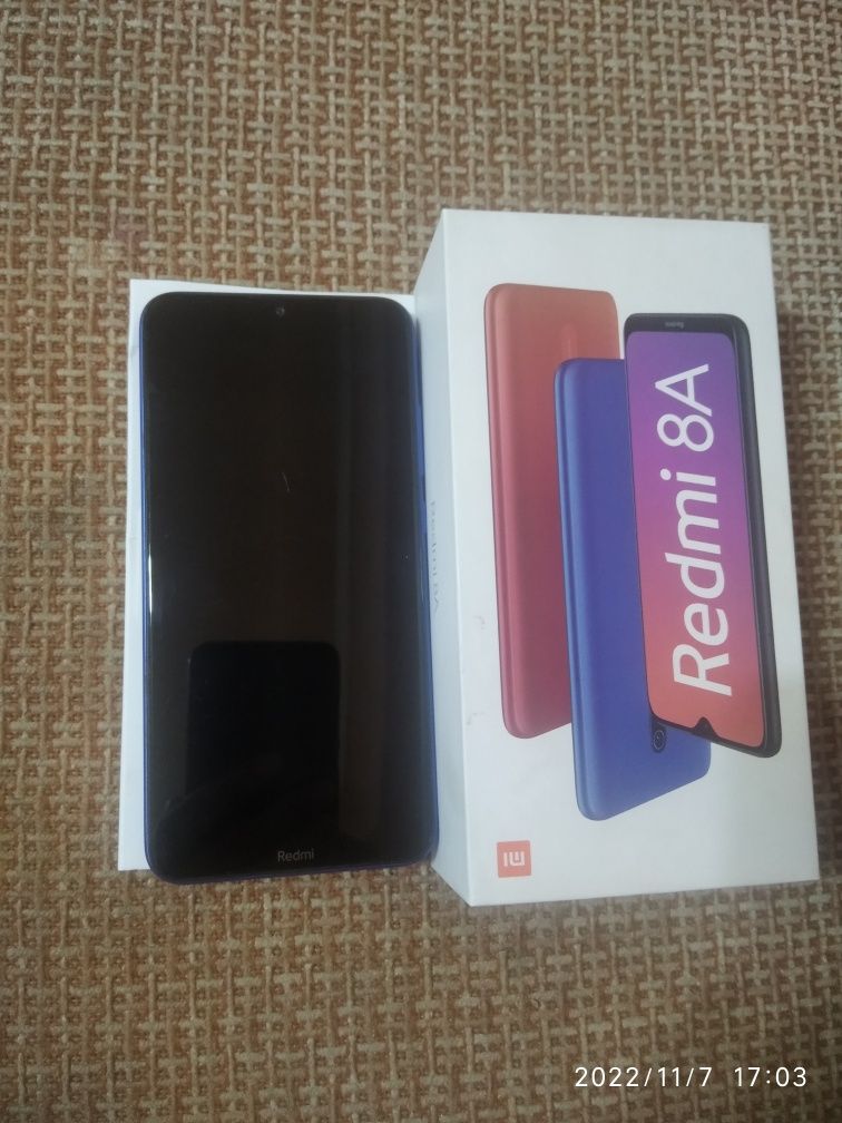 Продам телефон Redmi8A