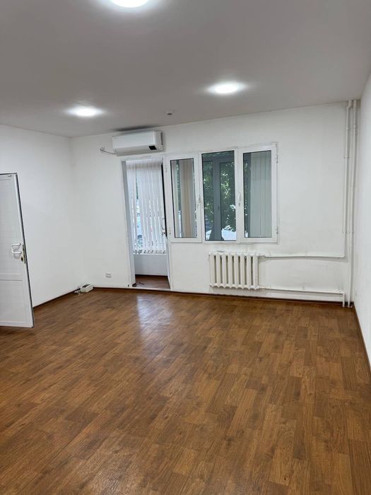 Просторный 160м2 офис в центре в аренду