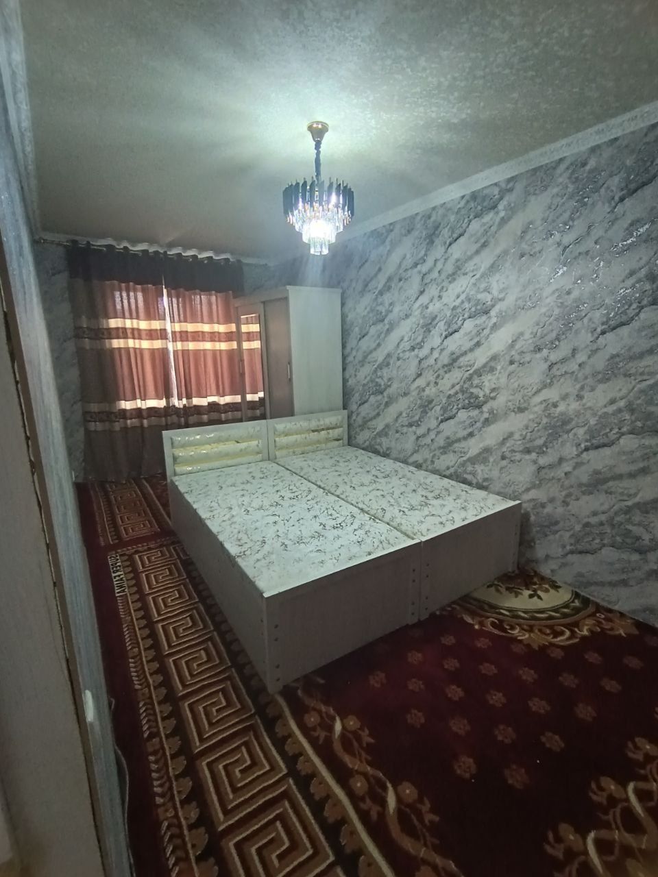 Квартира ижарага
2 хона 4 этаж
4 этажка
Барча шароитлари бор
Янги уй
О