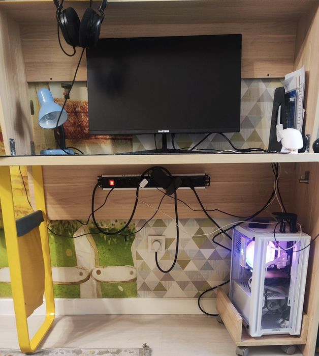 Игровой ПК GTX 1080 Ti монитор 27" 180 Hz

Продаю мощный