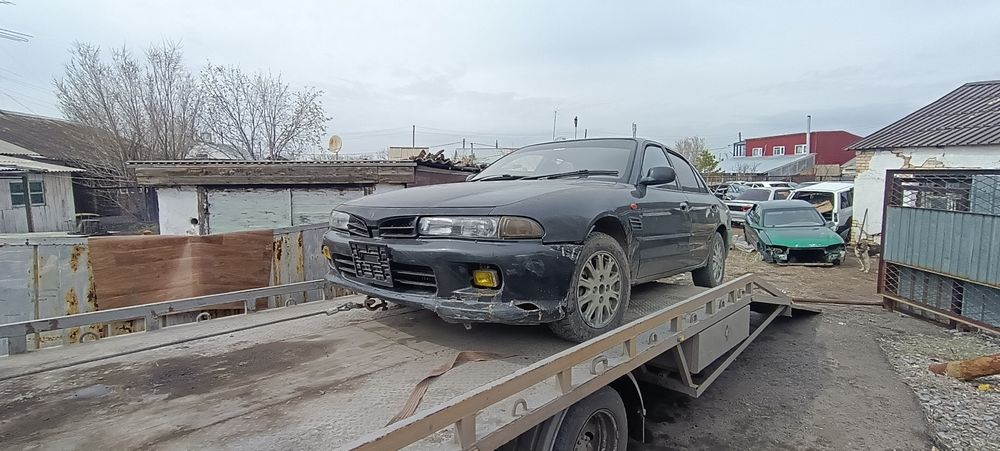 Митсубиси Галант 55 кузов по запчастям