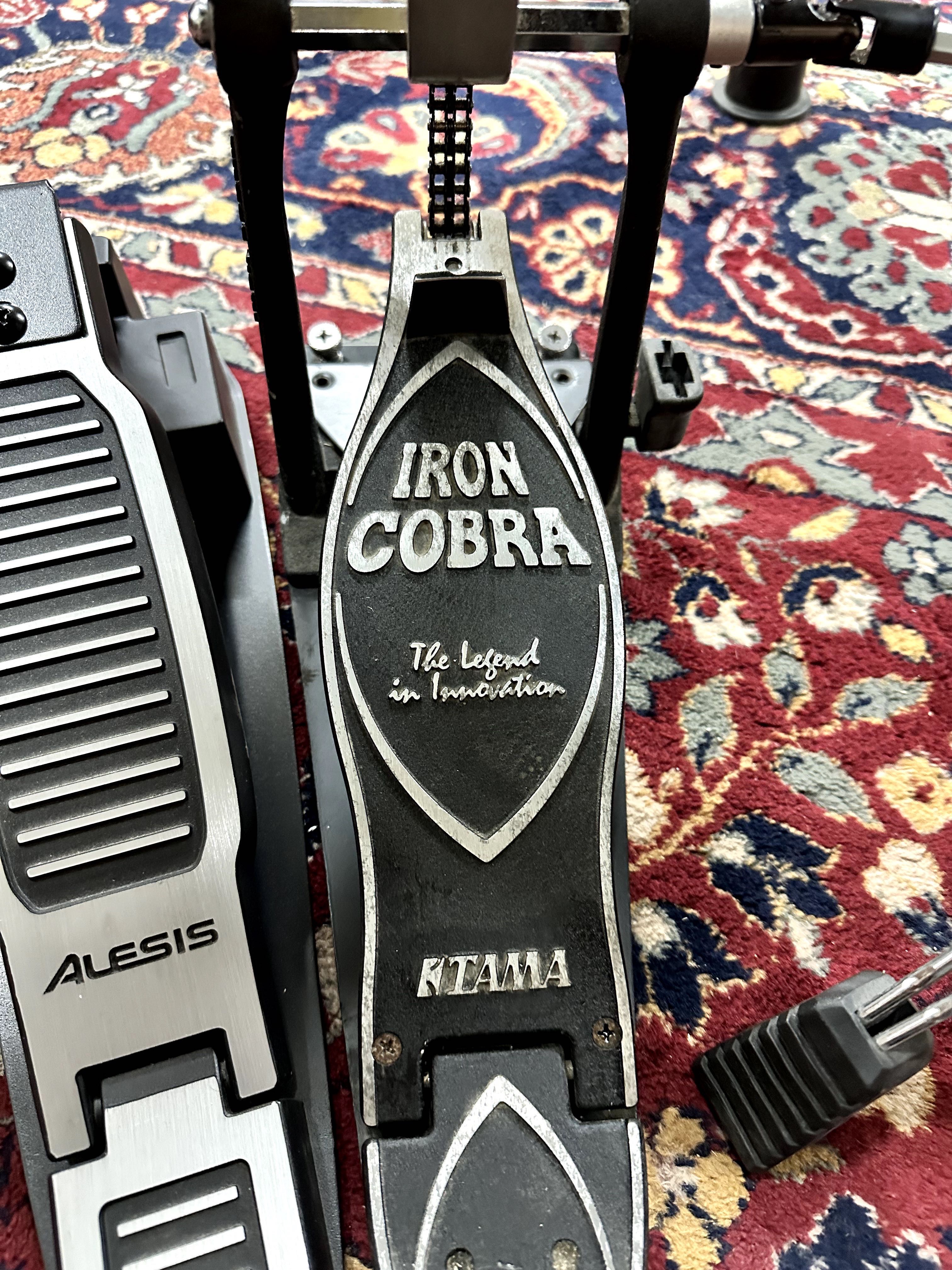 TAMA Iron Cobra Power Glide - Двоен педал за бабарабани.