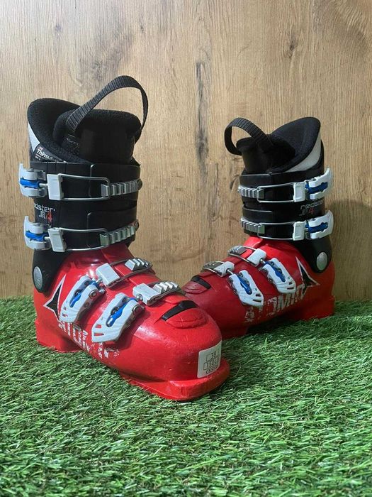 Clapari ATOMIC marime EU 38