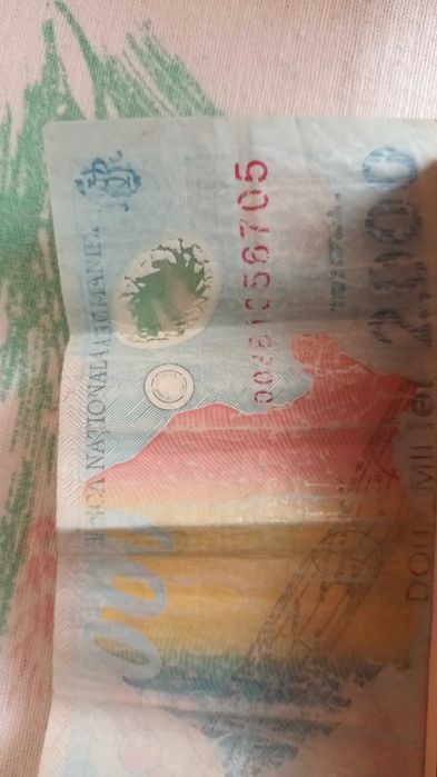 Vand bancnota elipsa de soare, editie limitata