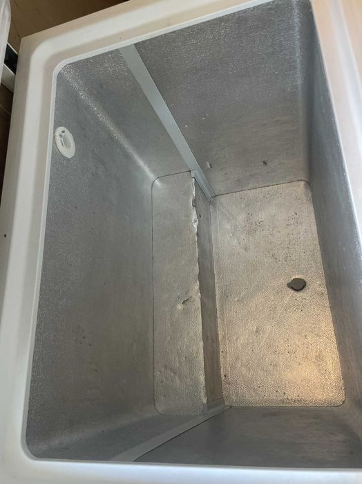 Lada frigorifica Whirlpool WH2010 A+E FO 6th sense