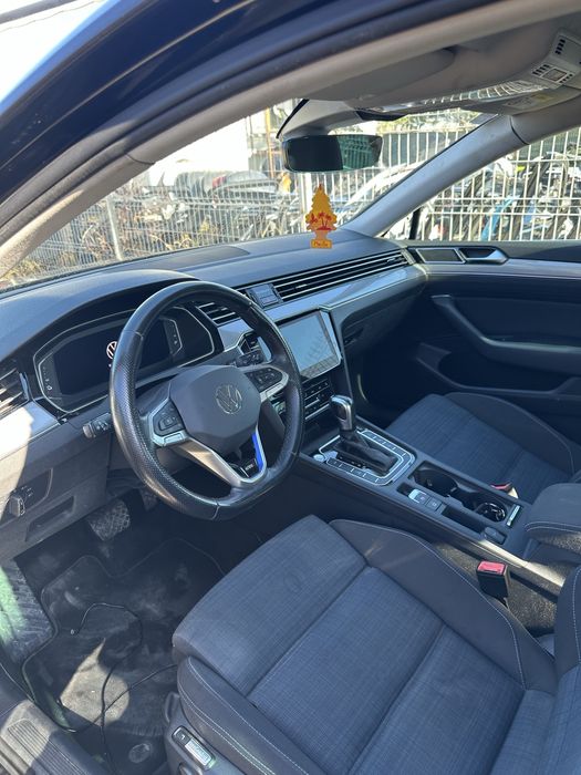 Volkswagen Passat GTE PLUG IN HIBRID 2021  avariat / avariata