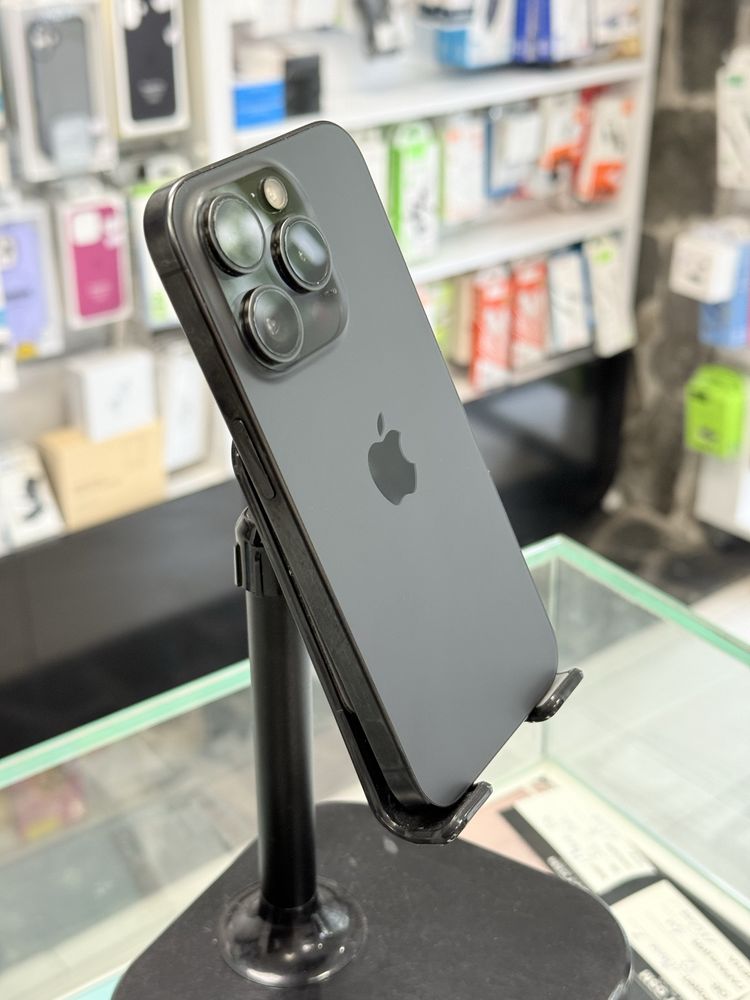 Apple iPhone 15 Pro 128GB Black Titanium