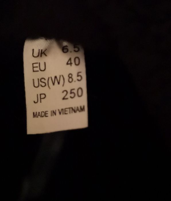 cizme Helly Hansen marimea 40, model special, poze reale