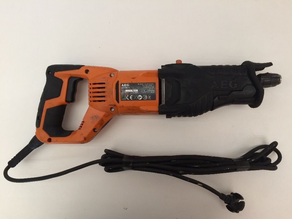 Ferastrau longitudinal / sabie AEG US 900 XE