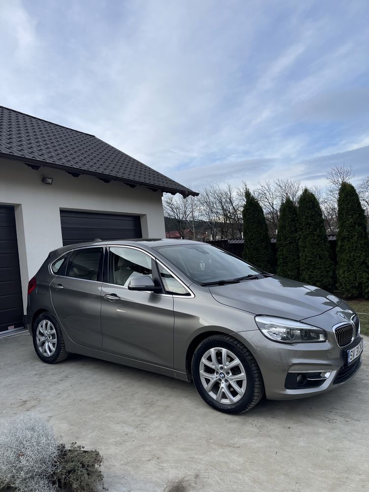 BMW Seria 2 218d Automat Luxury Active Tourer