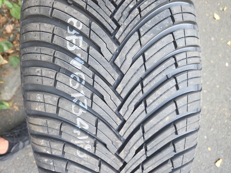 Jantă AMG Originală 19" + Anvelopă Pirelli Cinturato 245/40 R19 NOI !