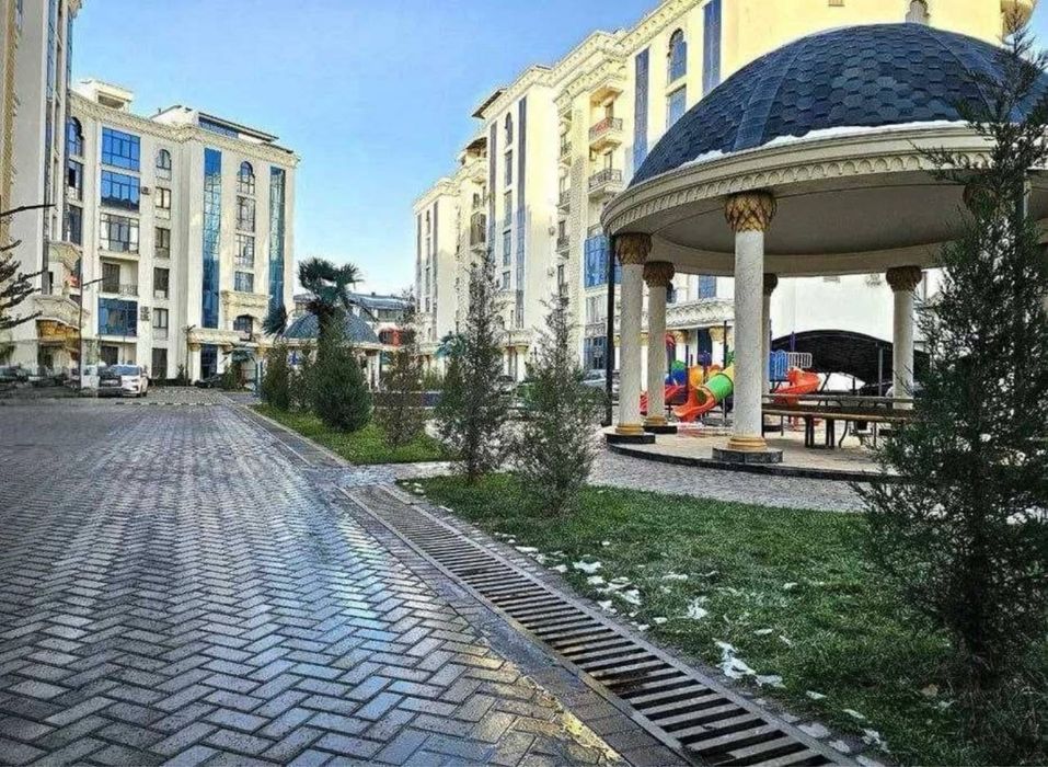 Жк Абу Даби-Хувайдо Махалля! Продается дуплекс с террасой-КОРОБКА!