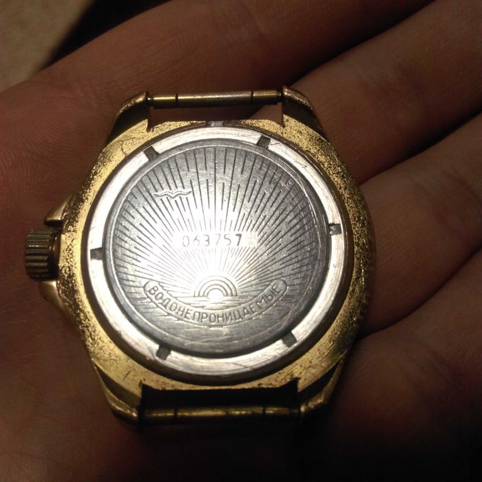 Очень срочно продам командирские часы "ЗАКАЗ МО СССР"