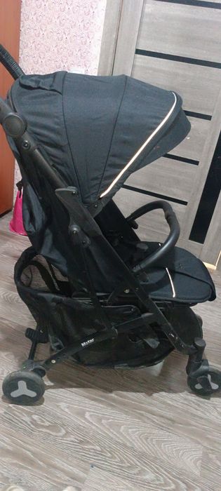 Детская коляска.