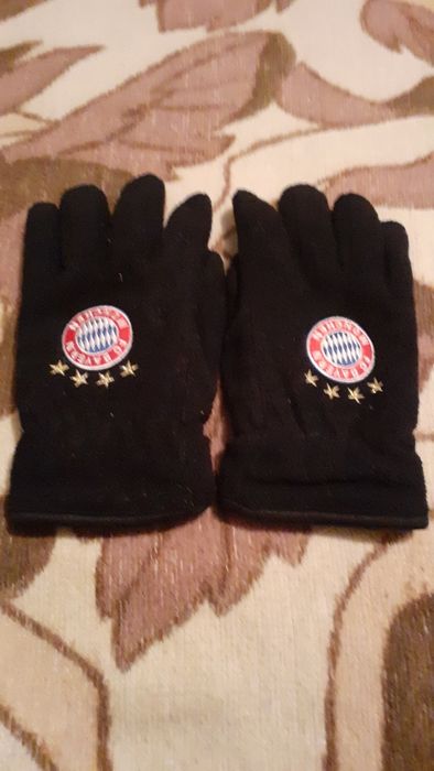 Детски ръкавици на Байерн.