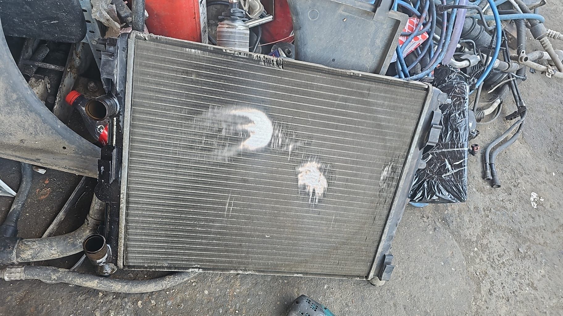 radiator clio 1.5 E3