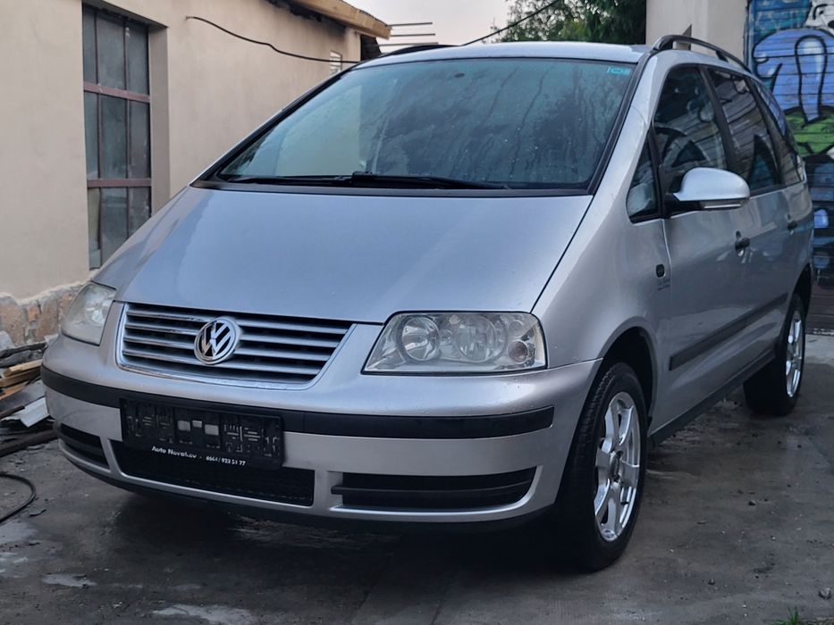 Sharan Anul 2010 1.9 tdi 116cp 7 locuri Clima funcțional Jante alum