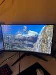 Monitor AOC 144hz 24inch curbat 1ms