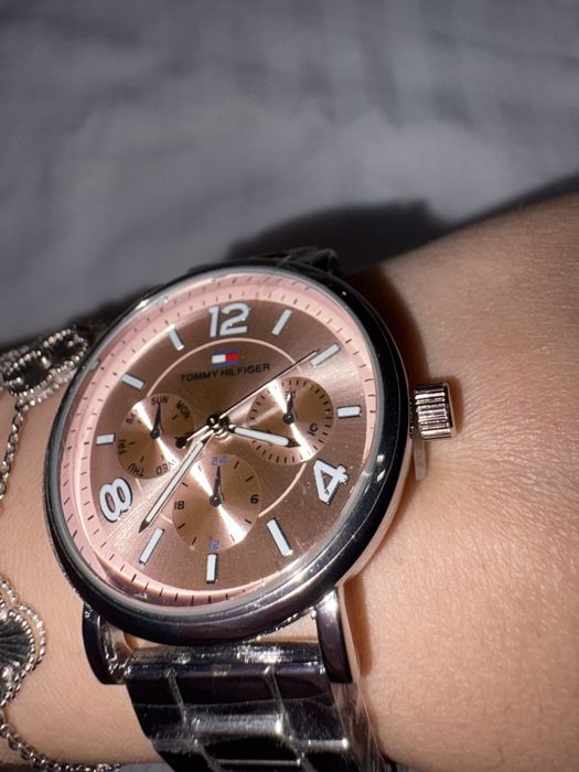 Ceas de mana Tommy Hilfinger roz rose argint argintiu silver nou new