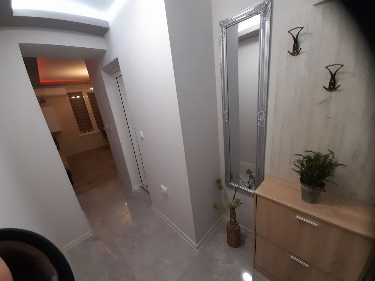 Продава се Едностаен апартамент в Габрово, Младост - 29 кв.м за 1276 €/кв.м - Снимка #6