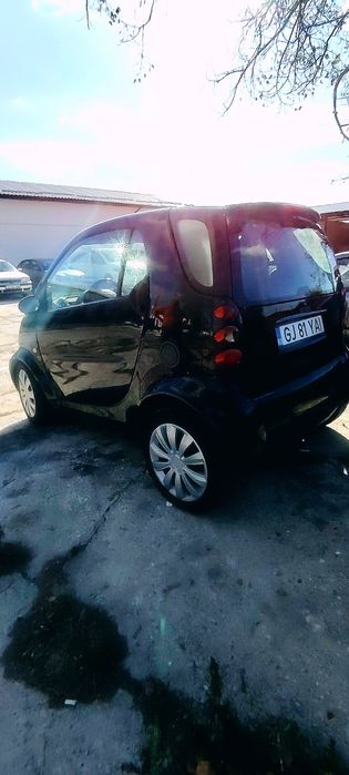 Smart ForTwo
motor **700 cmc**
, normă **Euro 4**
 **cu