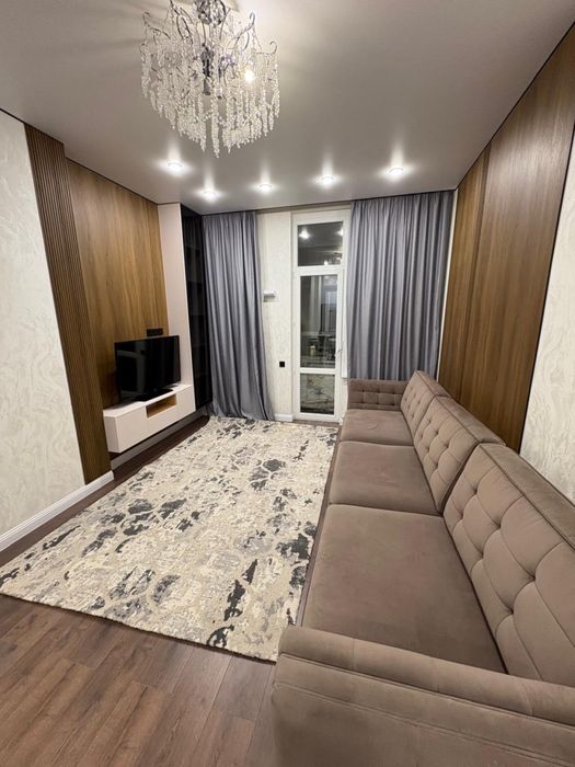 Сдам  новую 2-комнатную студию!