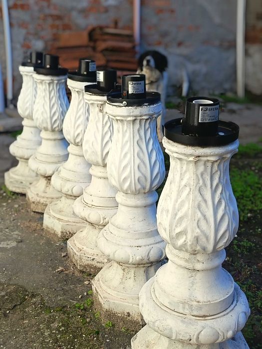 Градински бетонови лампи