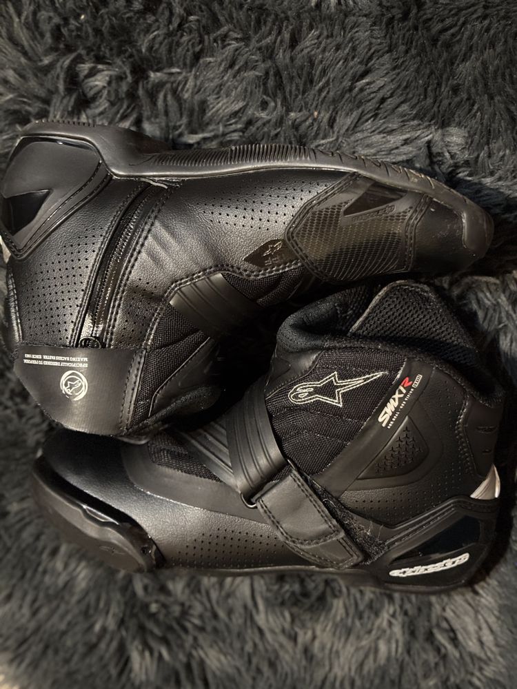 Ghete moto Alpinestar SMX-1 R V2 negre + casca