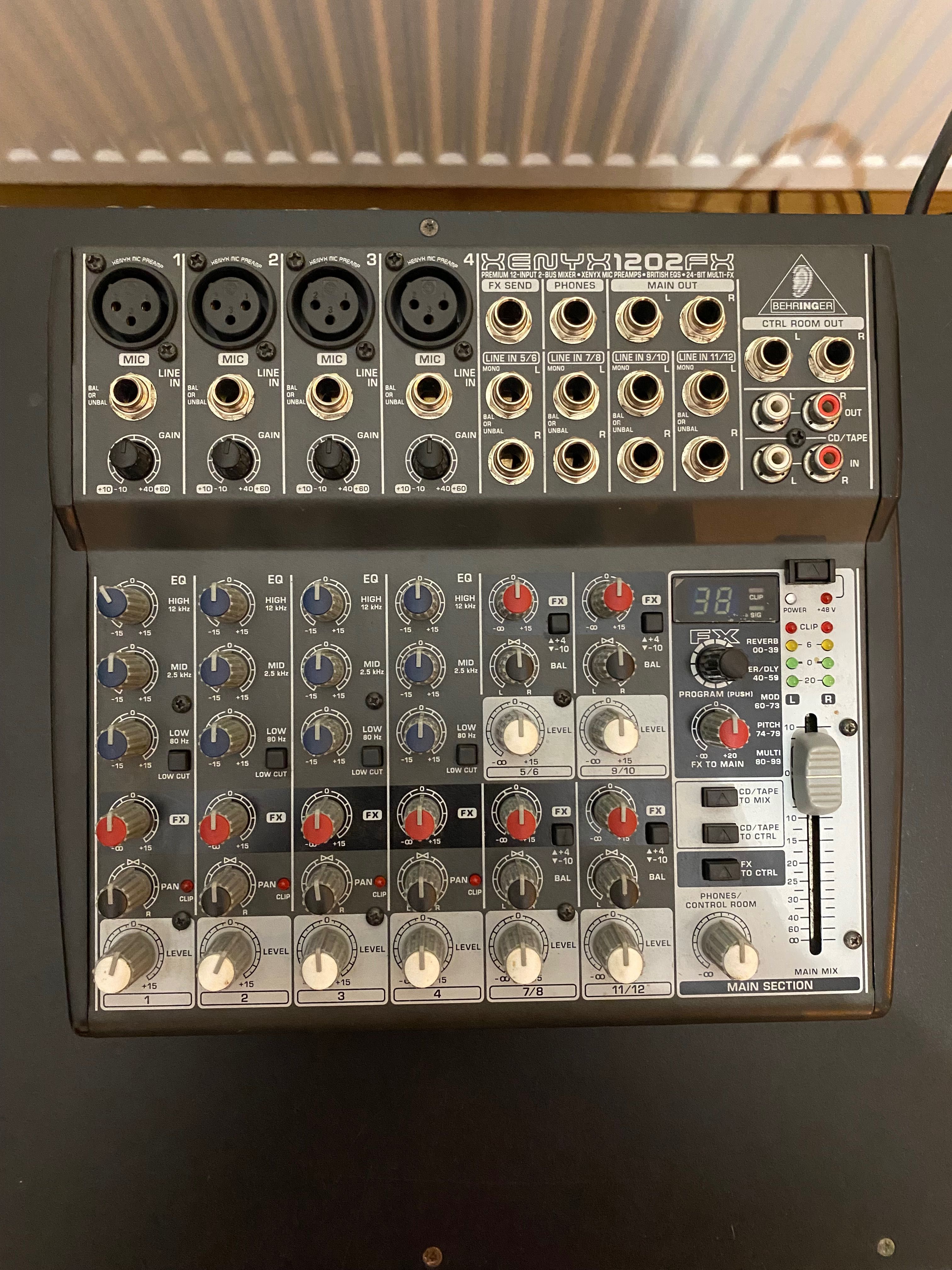 Vând sistem audio horeca