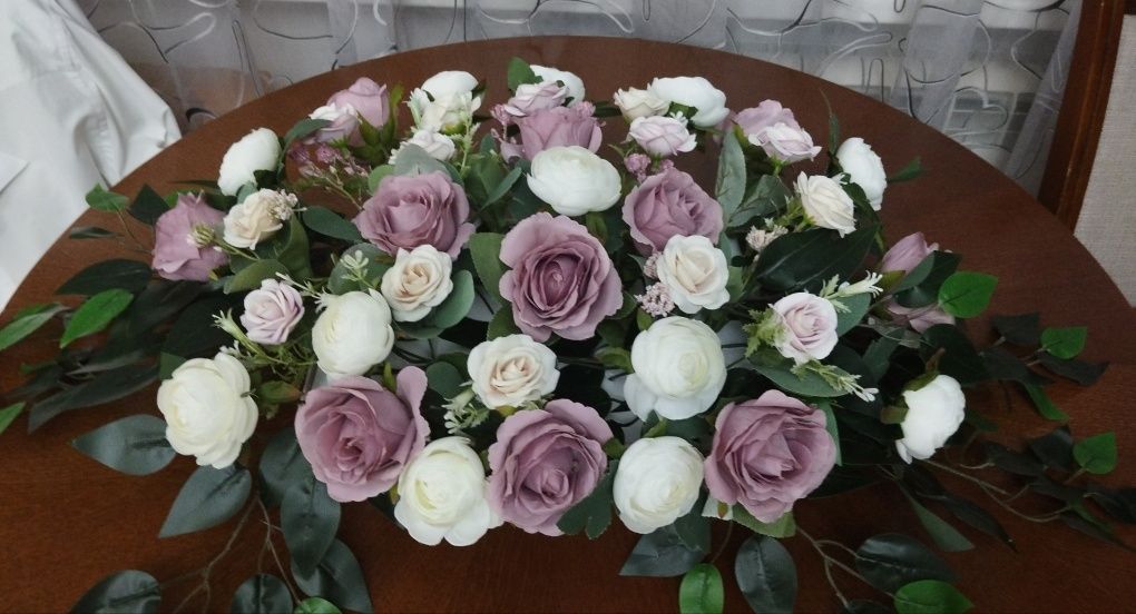Продам цветочную композицию