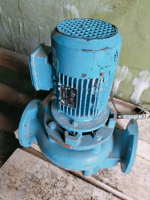 Продам циркуляционный насос