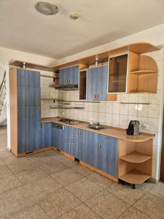 Mobila Bucatarie din doua parti cu electrocasnice