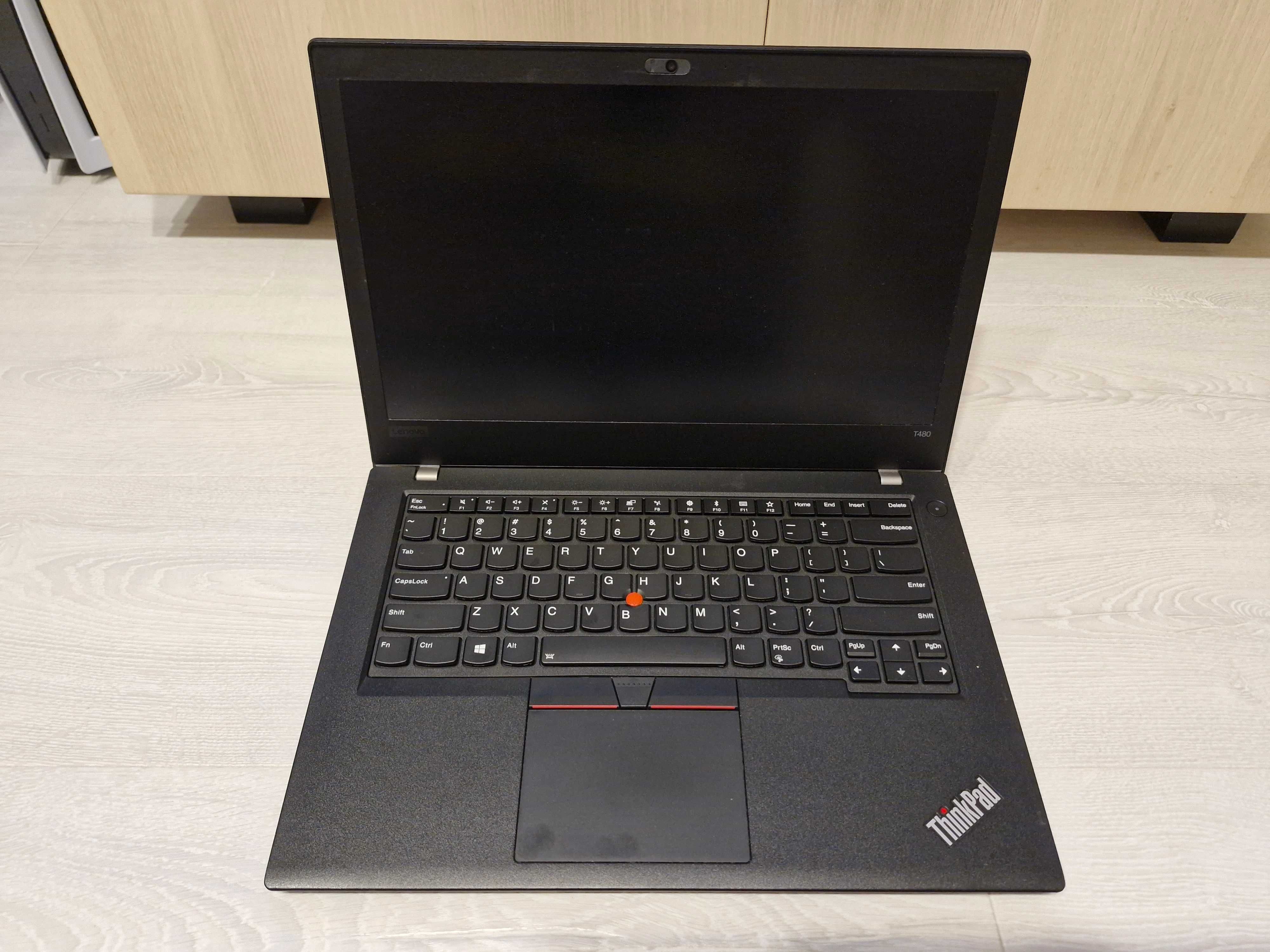 ThinkPad T480 AMD Ryzen 5 PRO 16GB DDR4 256GB NVME SSD Windows 10