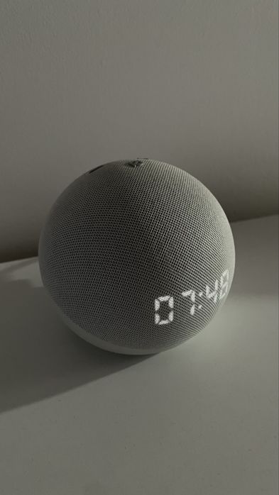 Amazon Alexa Echo Dot 5