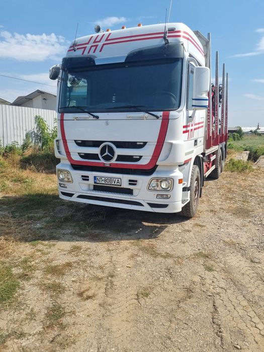 Mercedes MP3 transport lemn busteni forestier macara Epsilon