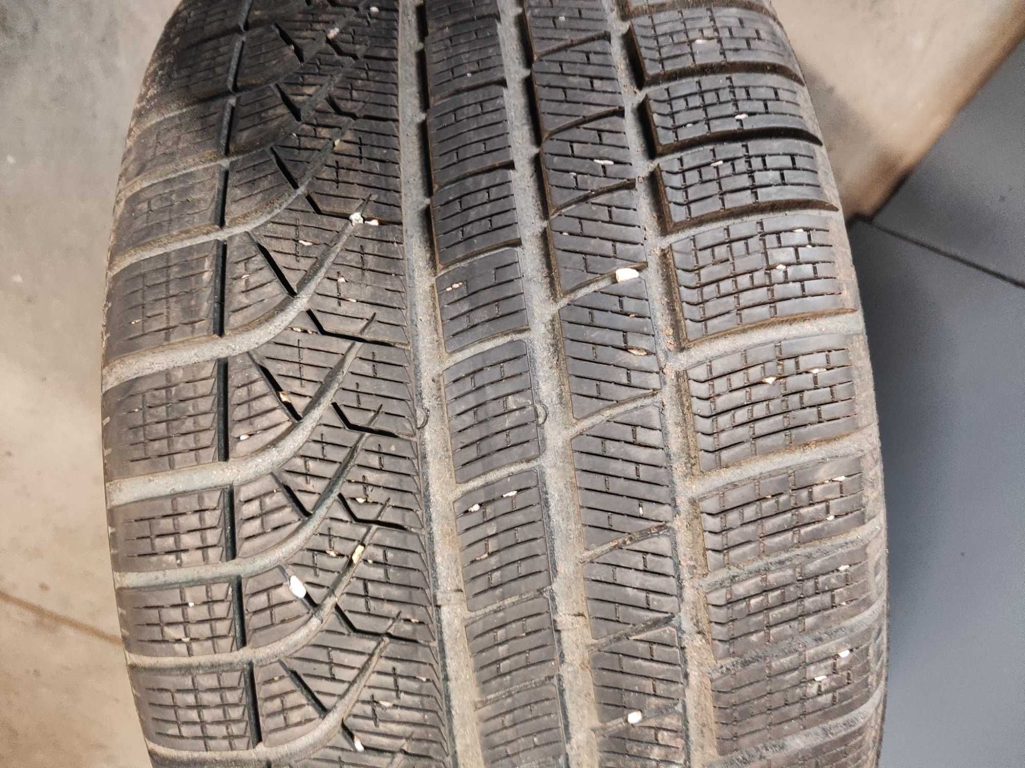 4бр.зимни гуми 285/40/20-245/45/20 Pirelli спорт пакет