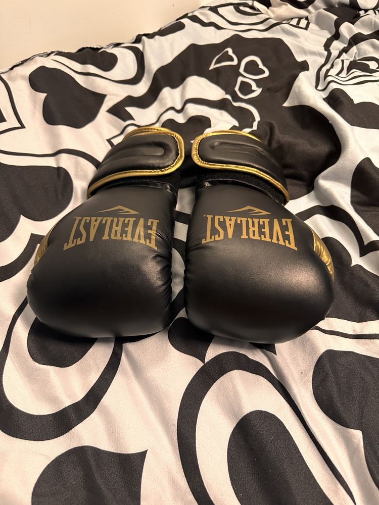 Vand manusi Everlast