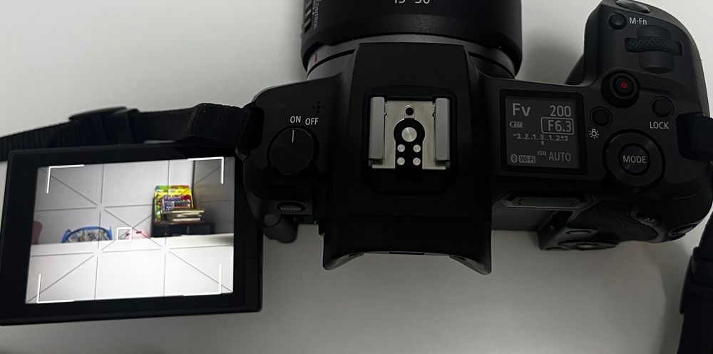 Canon EOS R Cameră Foto Mirrorless 30,3 MP FullFrame, încă în garanție