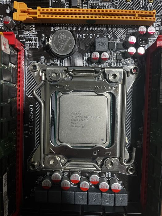 Продаю материнскую плату