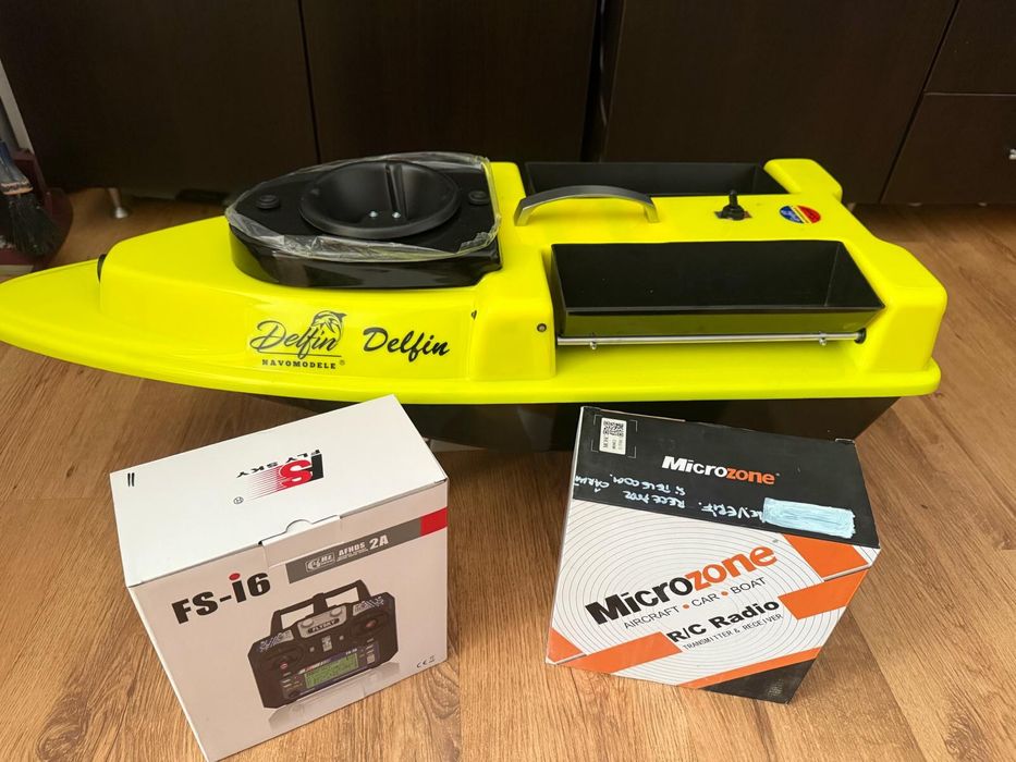 Navomodel Delfin XXL Speed cu Morisca Galben Fluo