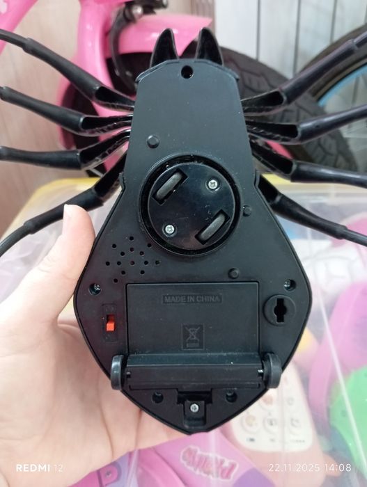 Продам игрушку поука