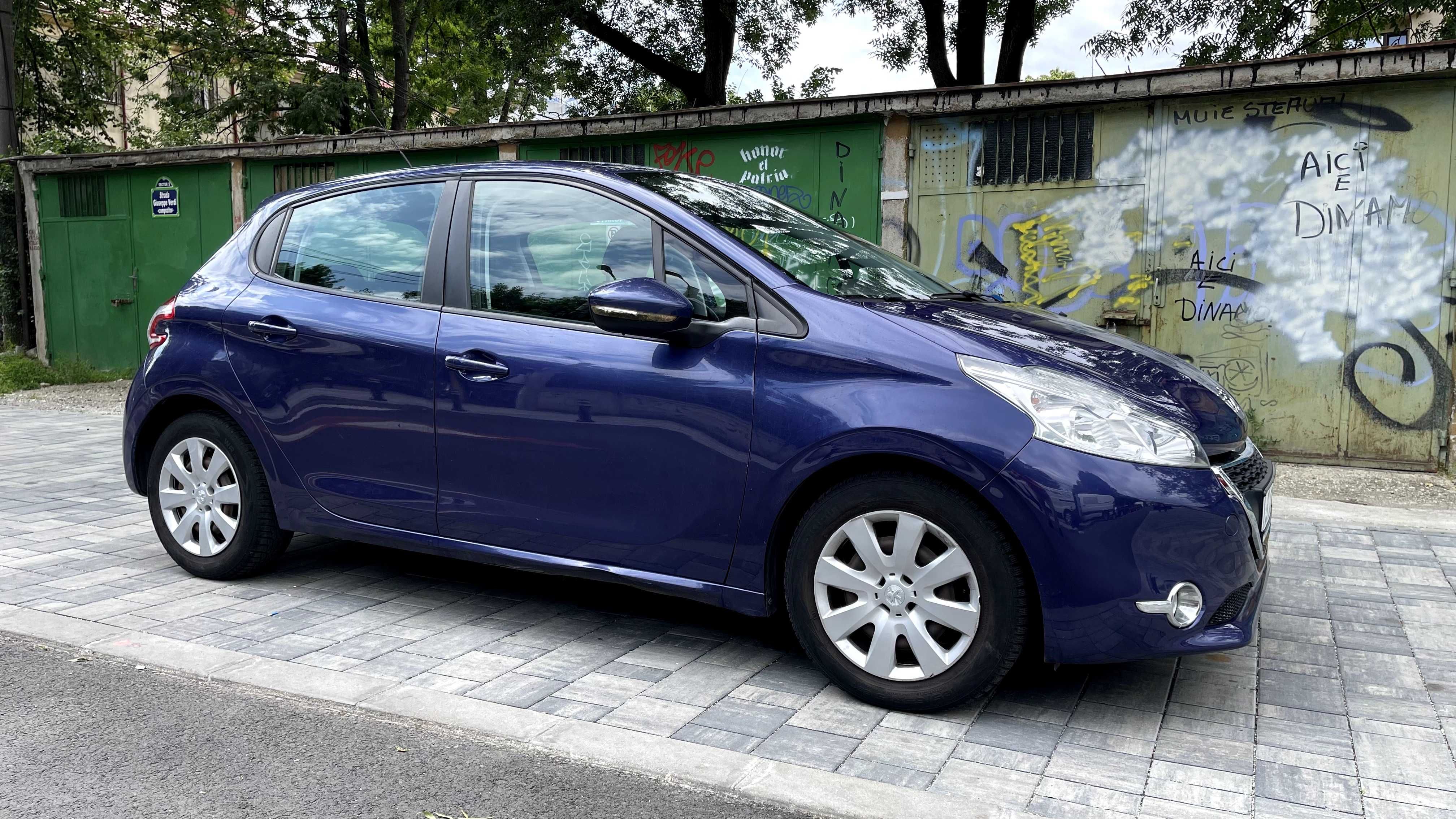 Peugeot 208 1.4 HDI 2012  Proveniență România