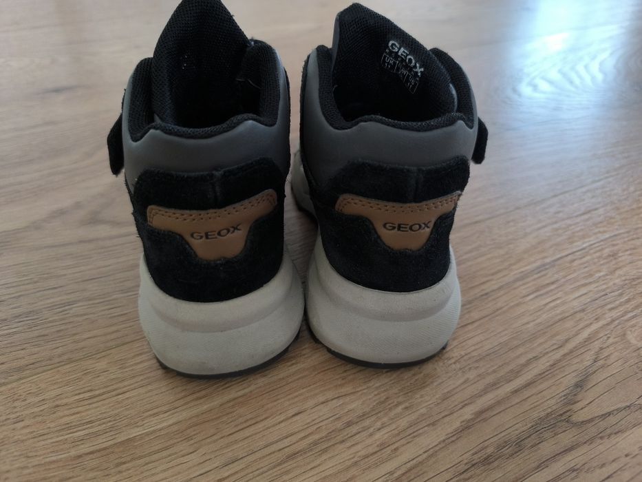 Кожени Боти Geox