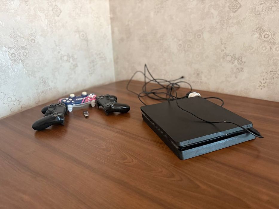 Playstation 4 1 terra