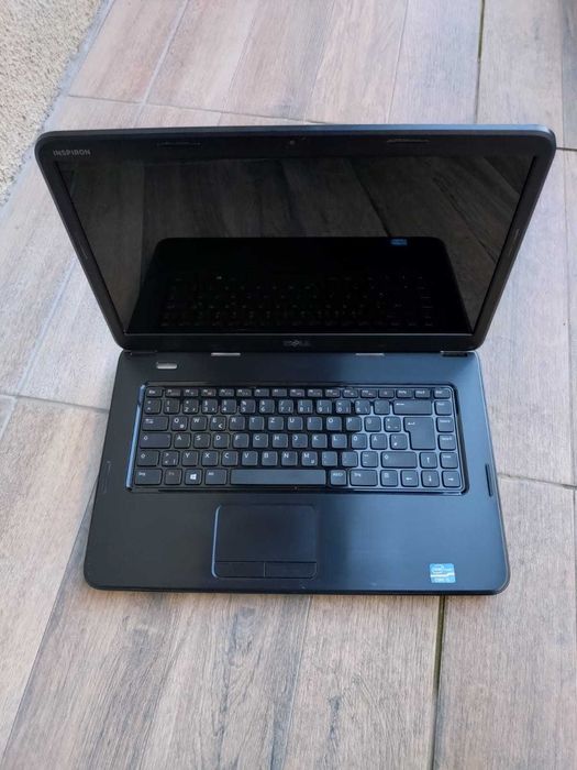 Dell 3520 cu procesor i5 3210m