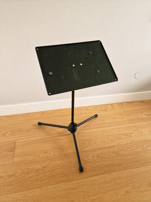 Pupitru stativ laptop K&M 12155